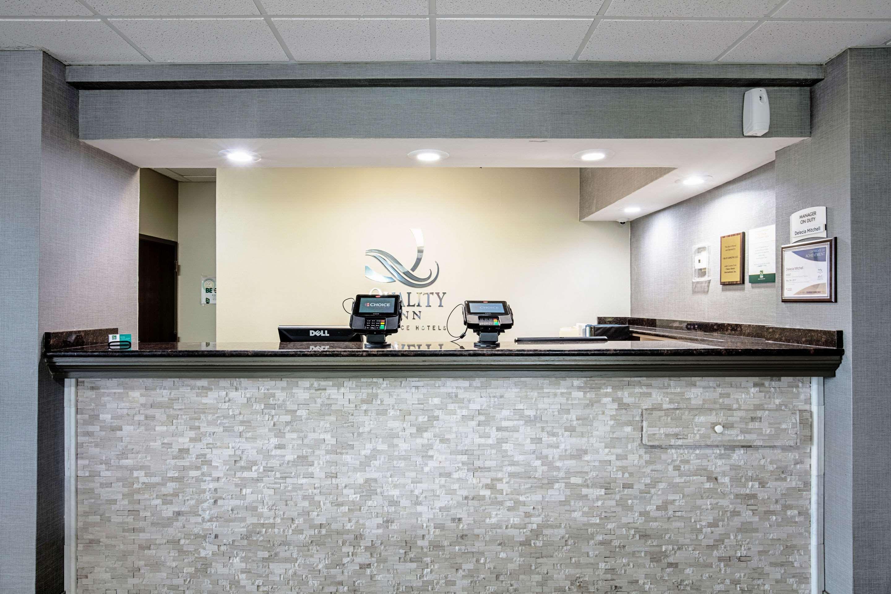 Quality Inn Holly Springs South Exterior photo